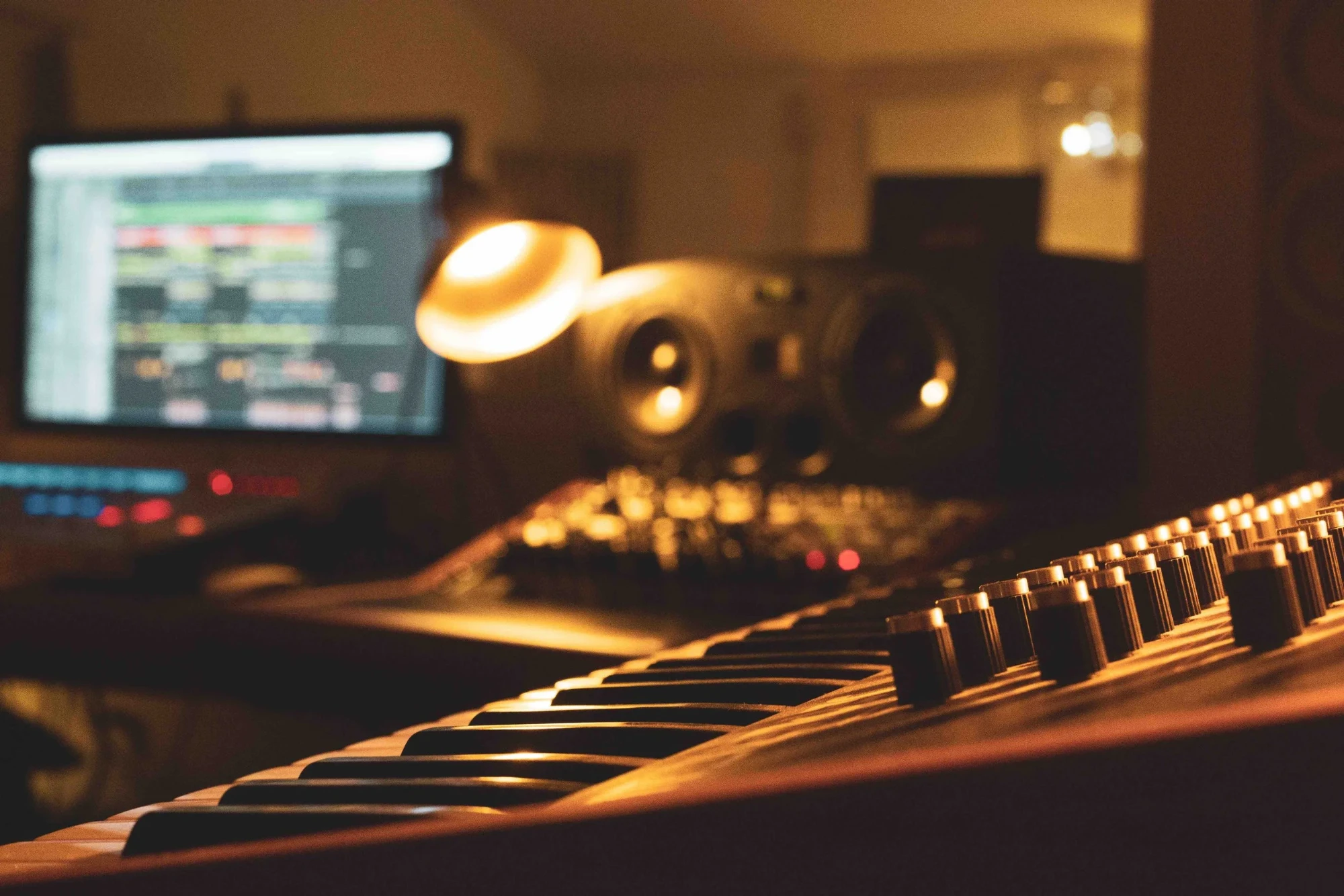 Studio Eole control room, keyboard and monitors