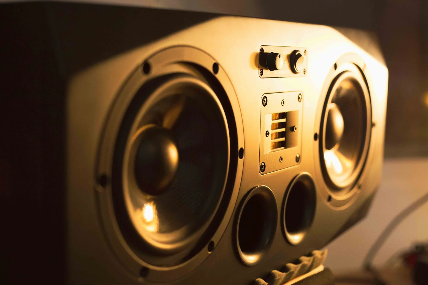 Studio Eole audio gear — preamps and rack